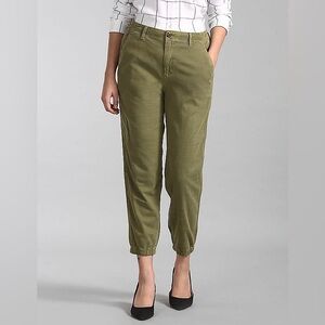 💚Gap Organic Cotton Chinos/ Joggers NWOT, Size 2